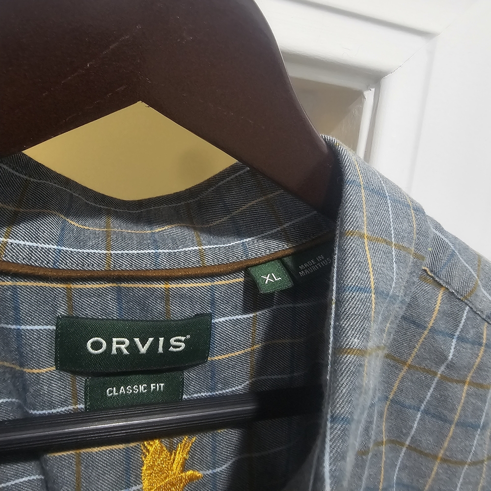 Orvis XL Blue and Tan Plaid Long-Sleeve Button-Down Shirt - Picture 3 of 4